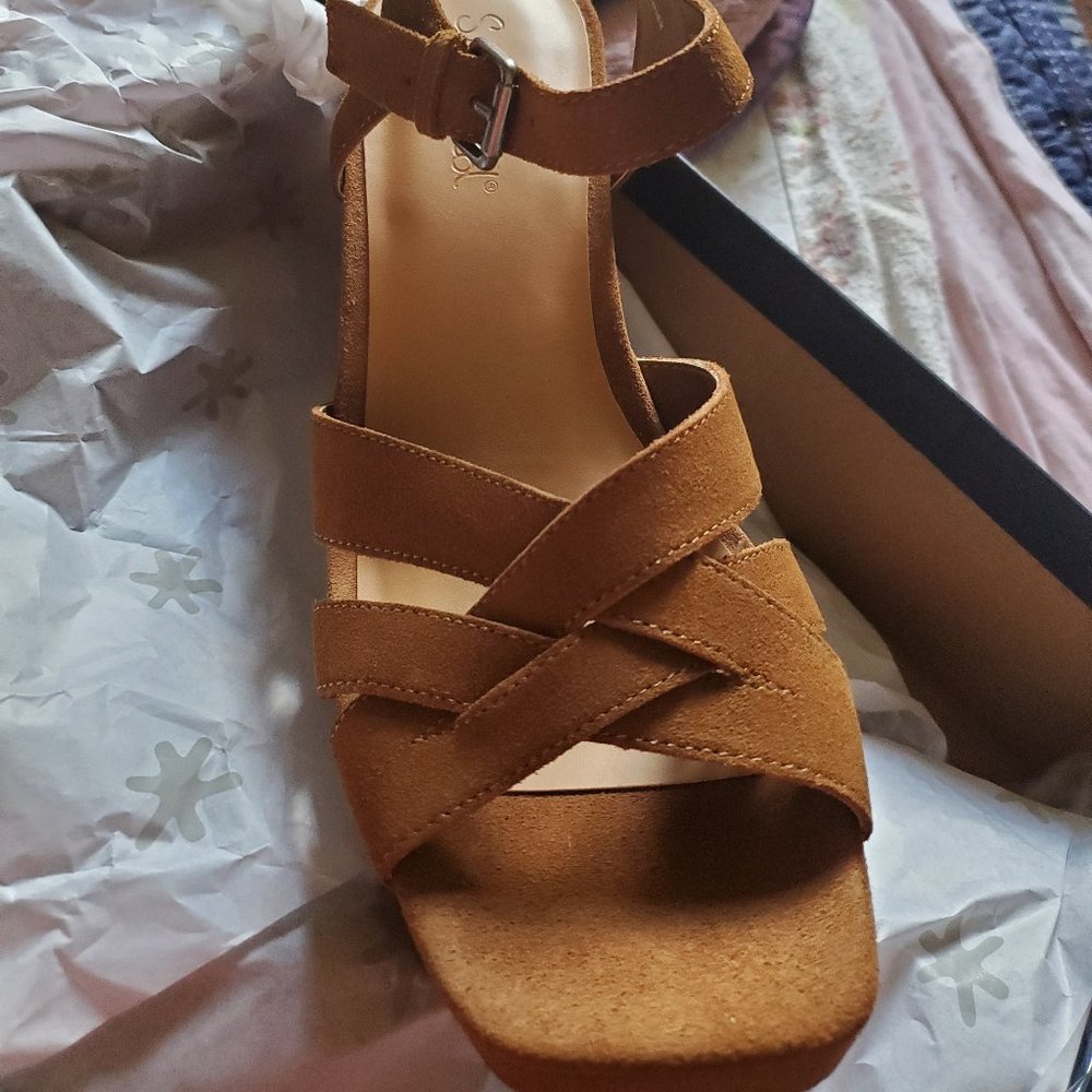 Splendid Suede Strappy Sandal NIB